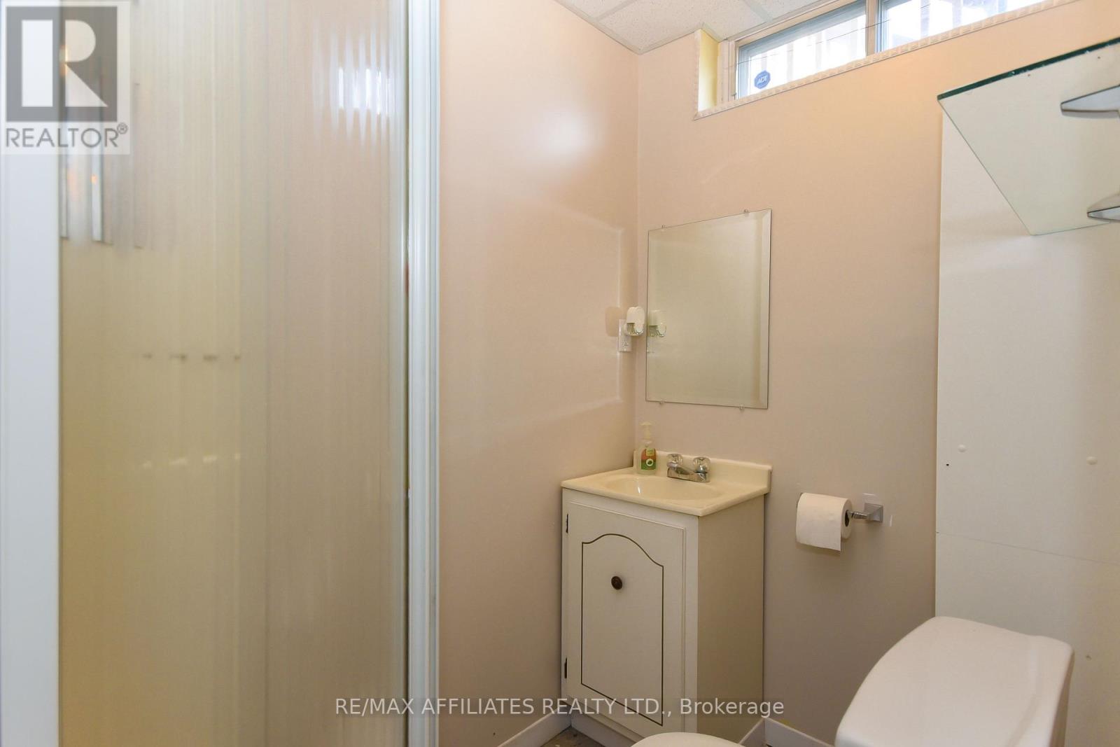 323 Fullerton Avenue, Ottawa, Ontario  K1K 1K2 - Photo 36 - X12434509
