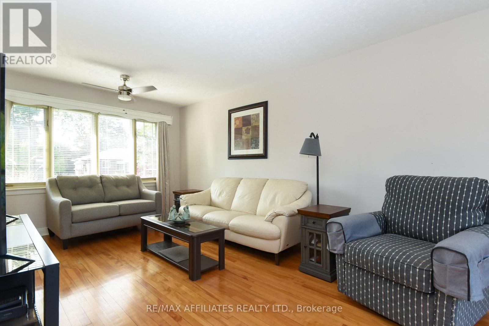 323 Fullerton Avenue, Ottawa, Ontario  K1K 1K2 - Photo 8 - X12434509