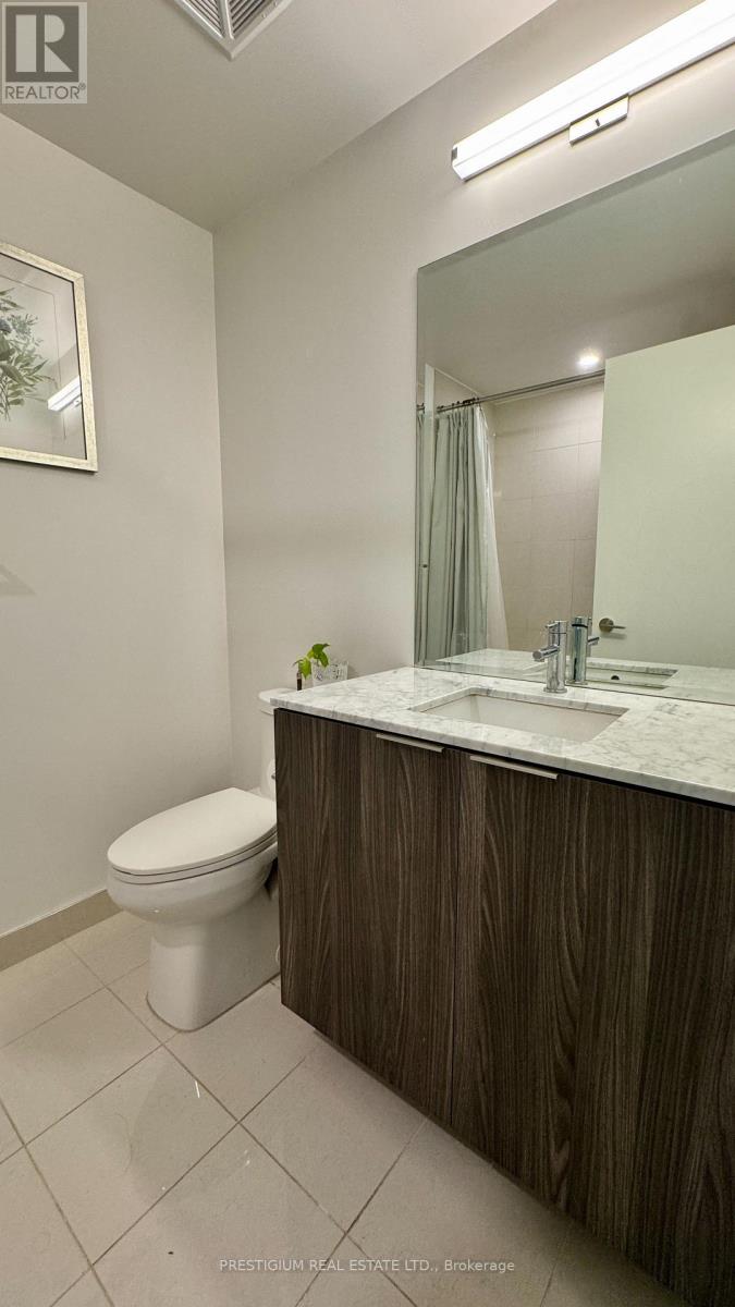 216 - 15 Queens Quay E, Toronto, Ontario  M5E 0C5 - Photo 8 - C12373095