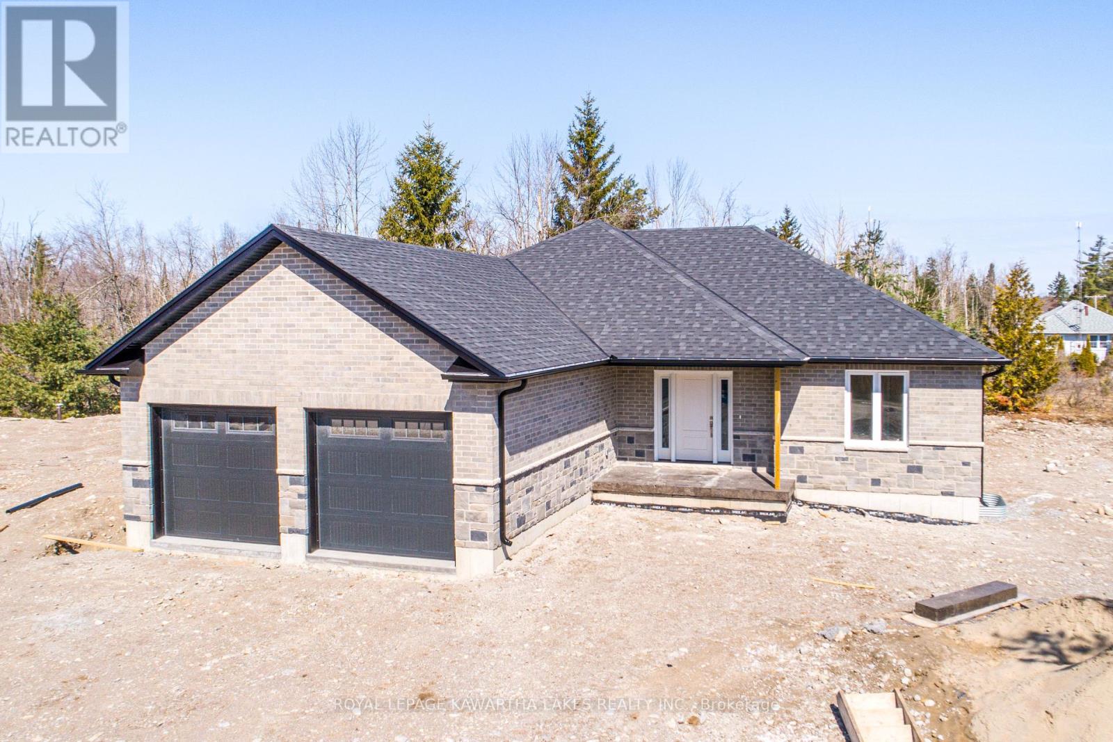 6 PATRICK STREET, Kawartha Lakes, Ontario