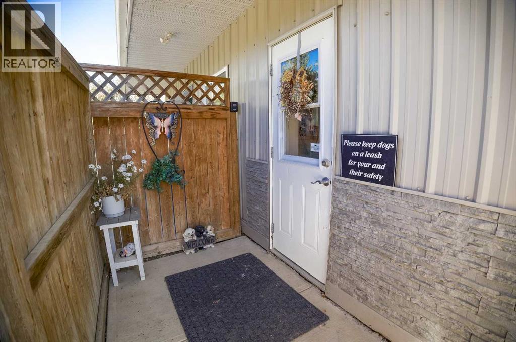 27006 Township Road 405.5 Township, Rural Lacombe County, Alberta  T4L 1X1 - Photo 13 - A2258335