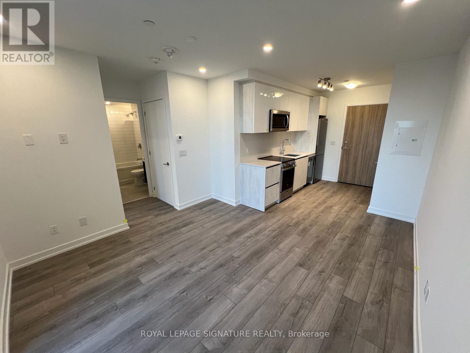 1022 - 3100 Keele Street, Toronto, Ontario  M3M 0E1 - Photo 5 - W12425869