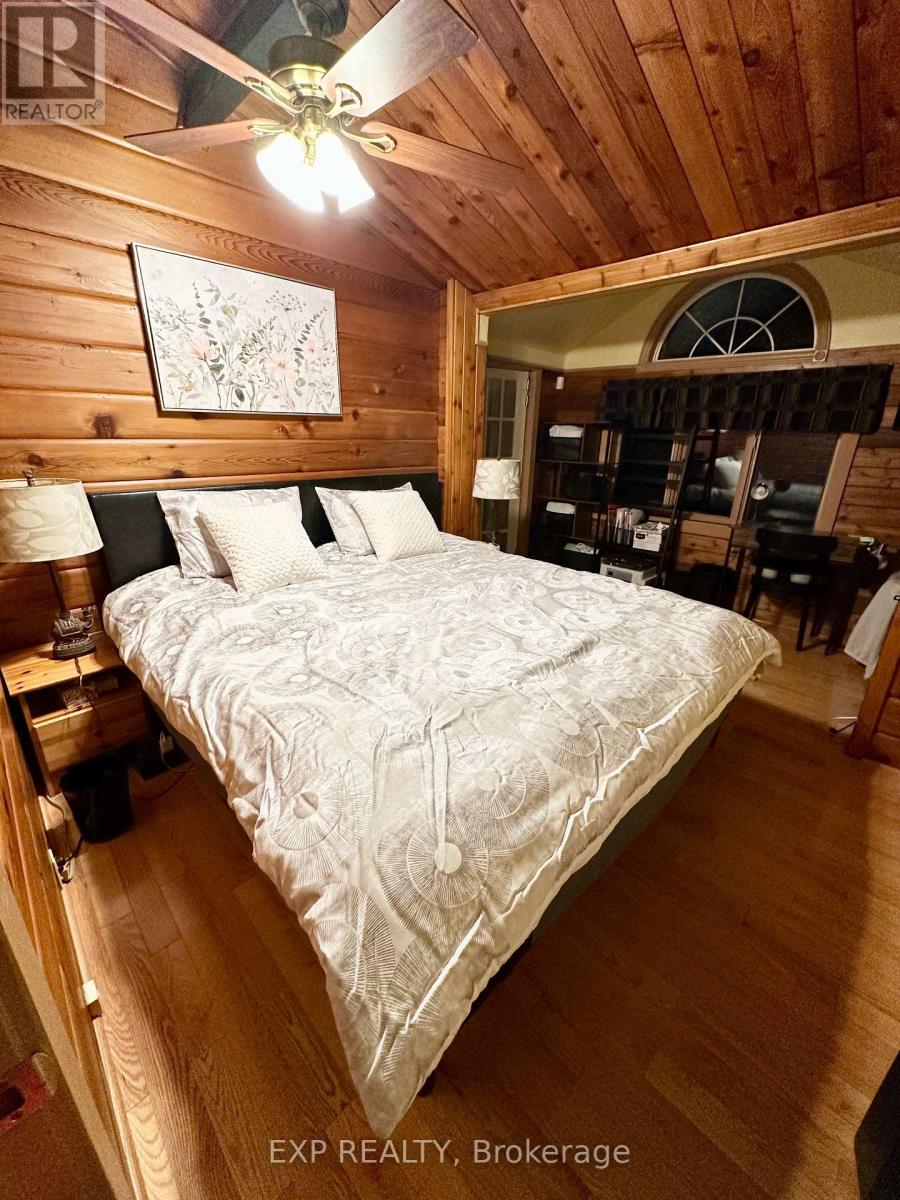 171 Chamonix Crescent, Blue Mountains, Ontario  L9Y 0S7 - Photo 16 - X12431298