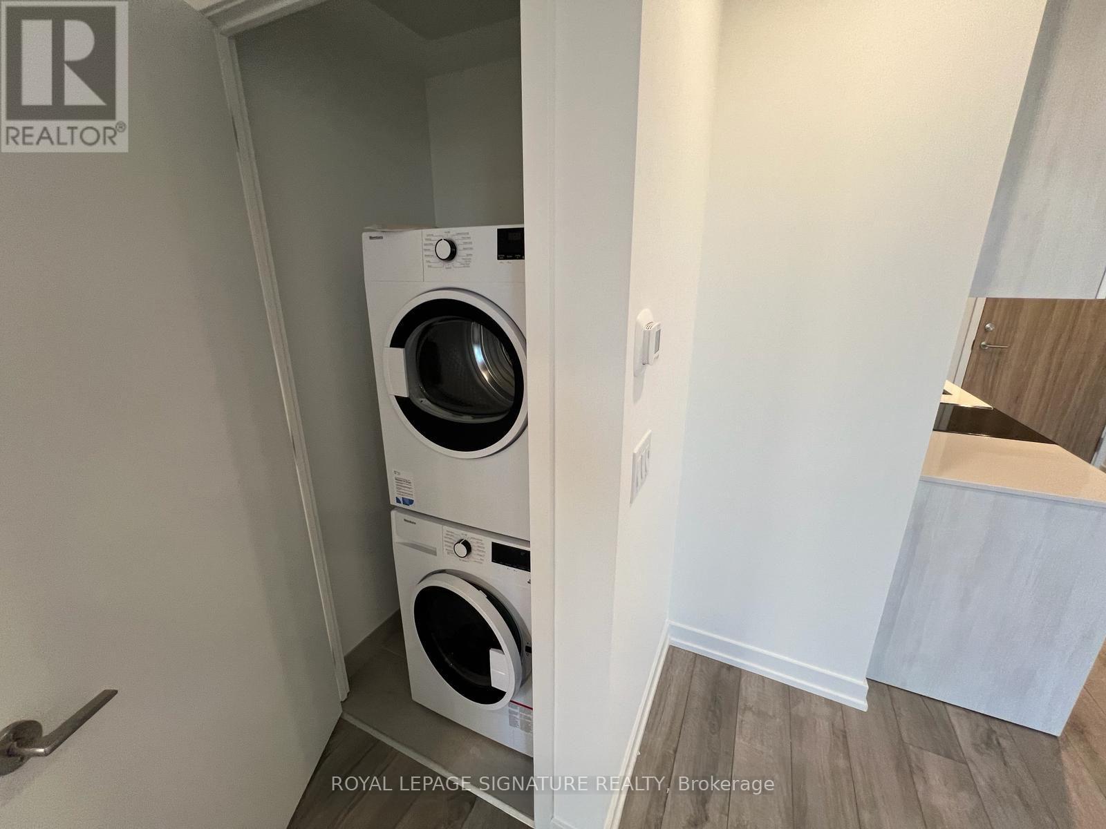 1022 - 3100 Keele Street, Toronto, Ontario  M3M 0E1 - Photo 6 - W12425869