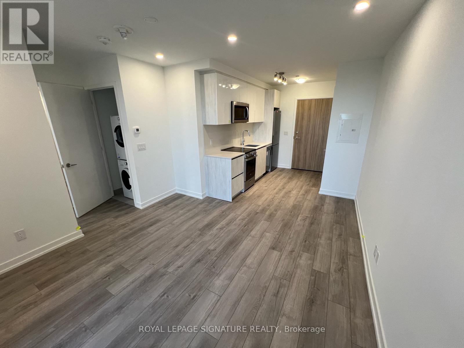 1022 - 3100 Keele Street, Toronto, Ontario  M3M 0E1 - Photo 3 - W12425869