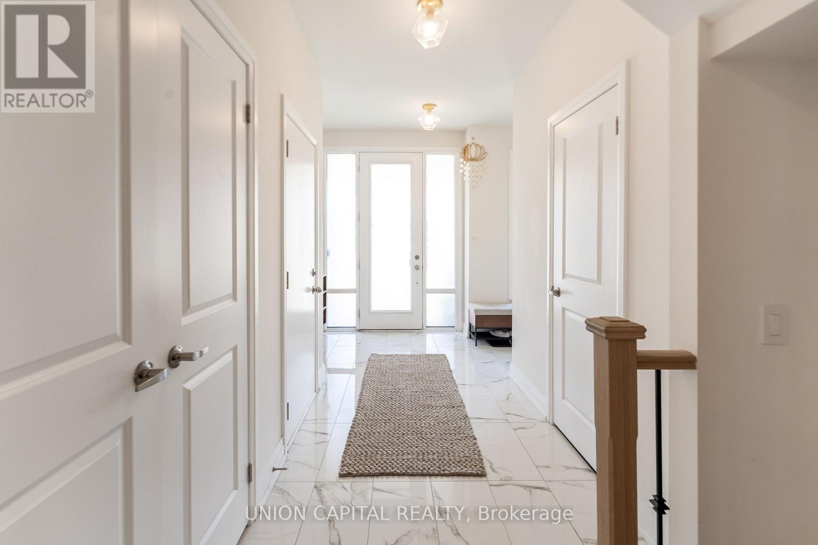 41 Auckland Drive, Whitby, Ontario  L1P 0H4 - Photo 5 - E12434348