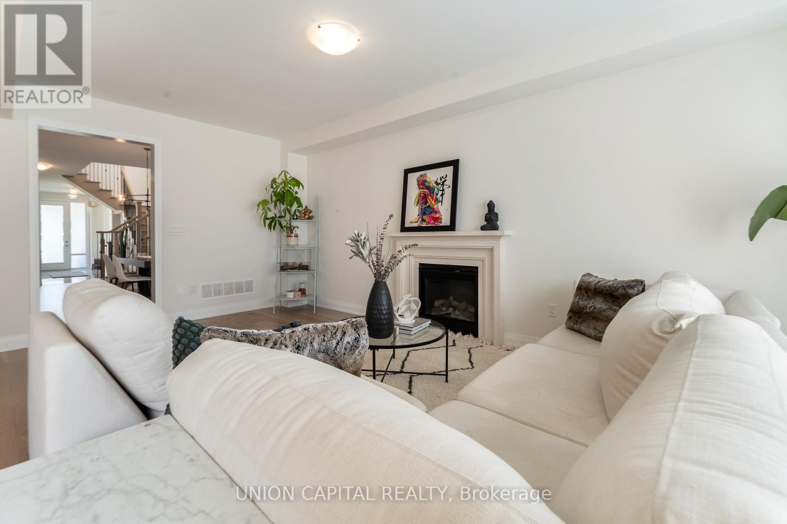41 Auckland Drive, Whitby, Ontario  L1P 0H4 - Photo 8 - E12434348