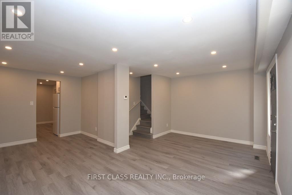 58 Bradstone Square, Toronto, Ontario  M1B 1W2 - Photo 9 - E12434353