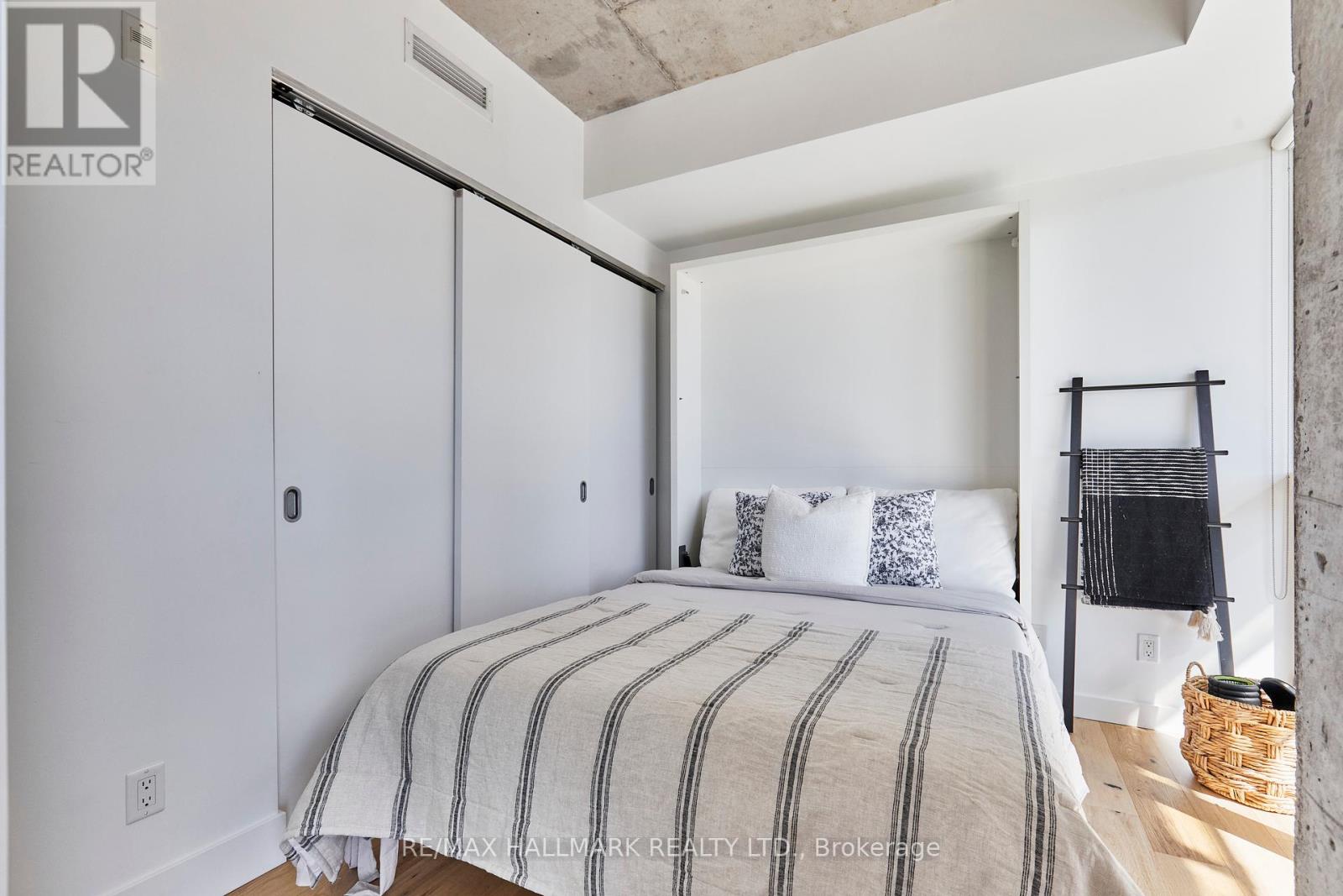 211 - 90 Broadview Avenue, Toronto, Ontario  M4M 0A7 - Photo 15 - E12434374