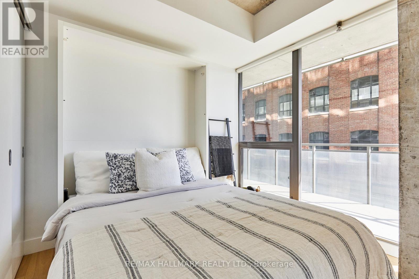 211 - 90 Broadview Avenue, Toronto, Ontario  M4M 0A7 - Photo 16 - E12434374