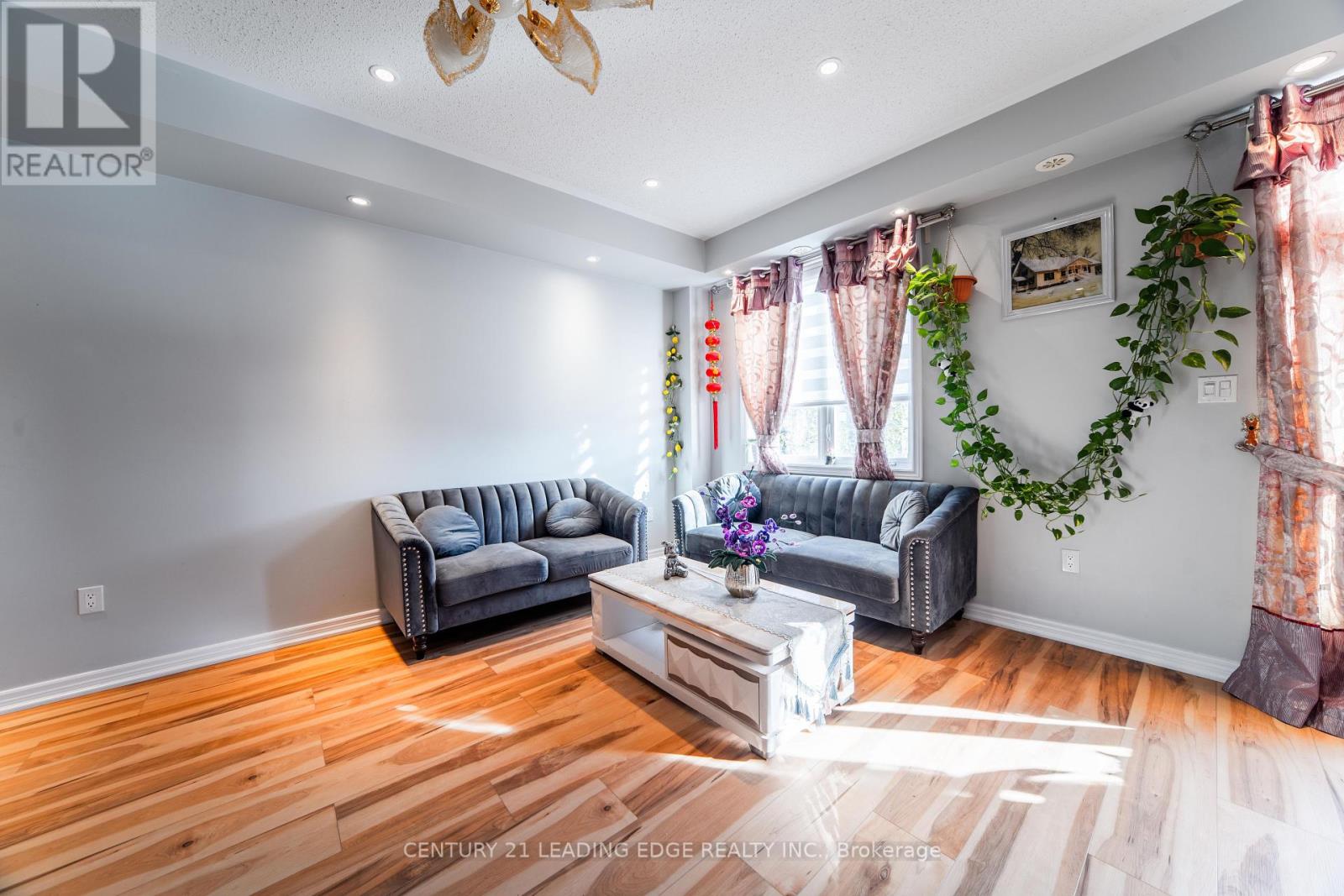 5 Dearie Lane, Markham, Ontario  L3R 2L8 - Photo 18 - N12434375