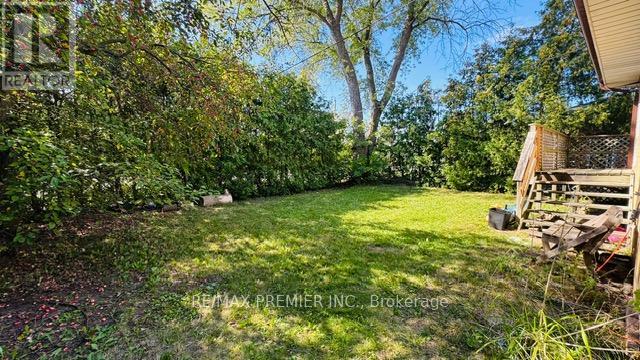 Main - 60 Maralim Road, Richmond Hill, Ontario  L4C 2K8 - Photo 3 - N12434383