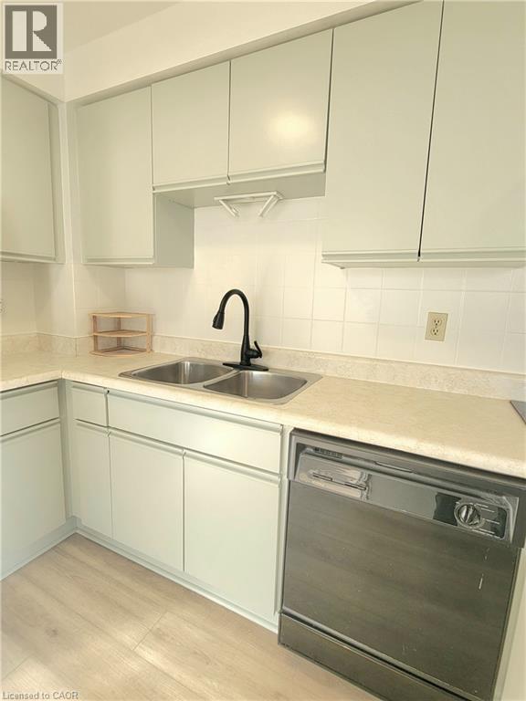 99 Donn Avenue Unit# 301, Stoney Creek, Ontario  L8G 5B2 - Photo 14 - 40774823
