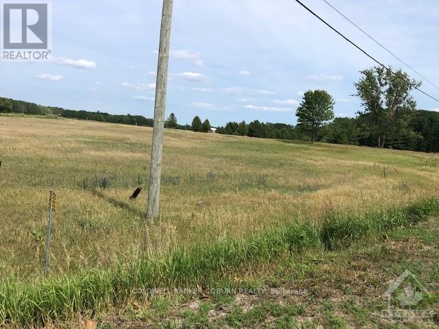 15758 Hwy 17 Highway, Whitewater Region, Ontario  K7S 3G7 - Photo 2 - X10402045