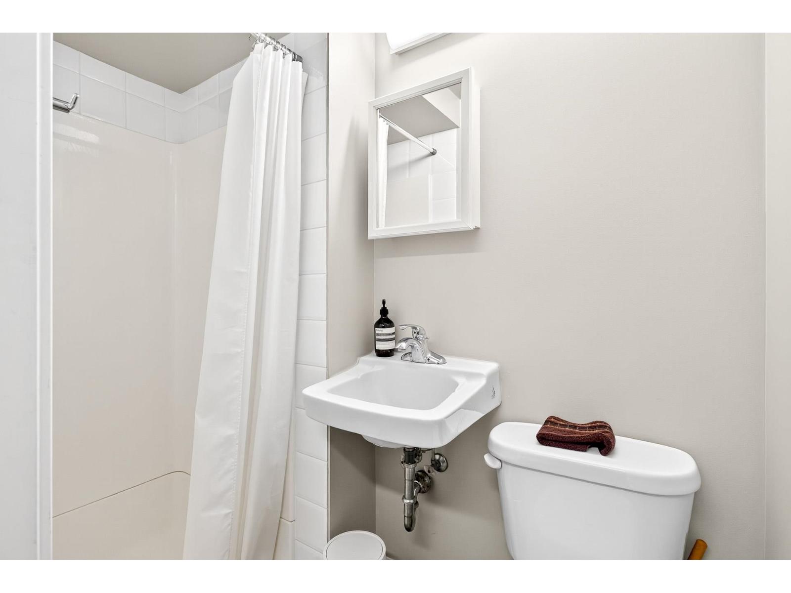 8816 Russell Drive, Delta, British Columbia  V4C 4P7 - Photo 31 - R3053077