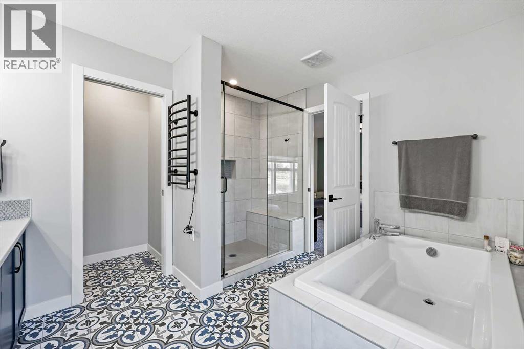 34 Coach Ridge Point Sw, Calgary, Alberta  T3H 2A7 - Photo 5 - A2259480