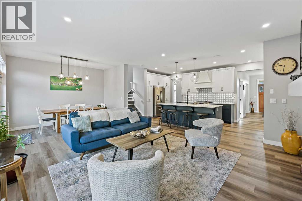 34 Coach Ridge Point Sw, Calgary, Alberta  T3H 2A7 - Photo 11 - A2259480
