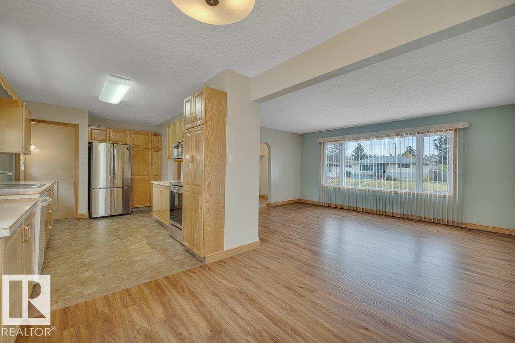 4318 53a St, Wetaskiwin, Alberta  T9A 1S4 - Photo 11 - E4460074