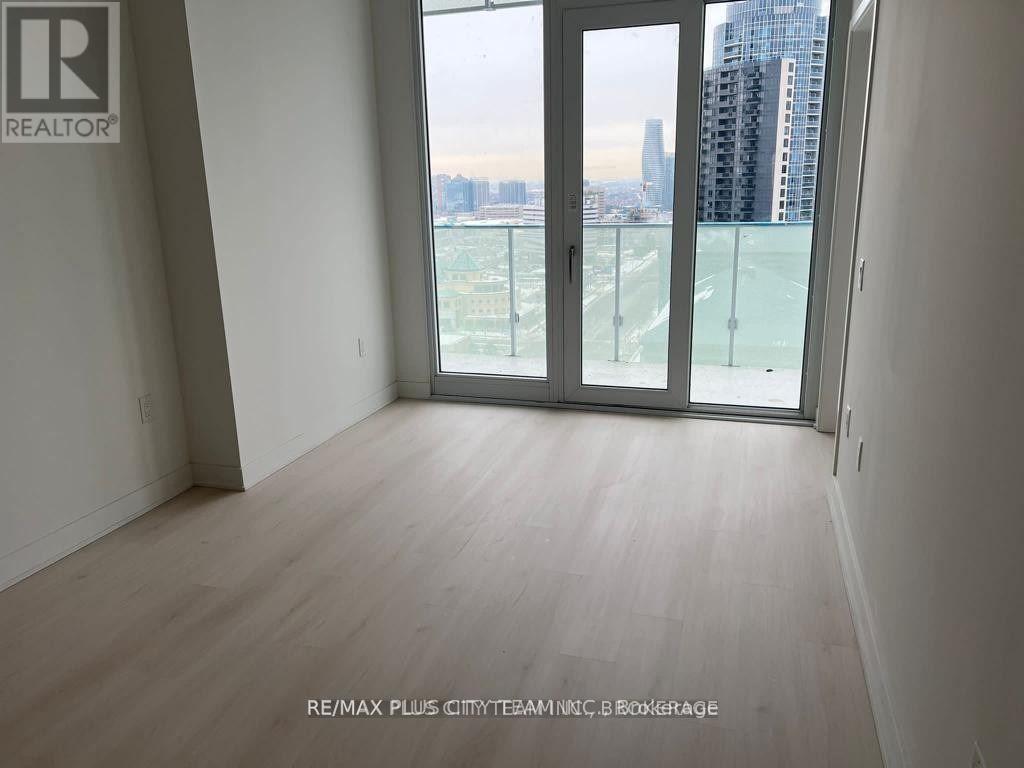 1801 - 3900 Confederation Parkway, Mississauga, Ontario  L5B 4M6 - Photo 9 - W12434307
