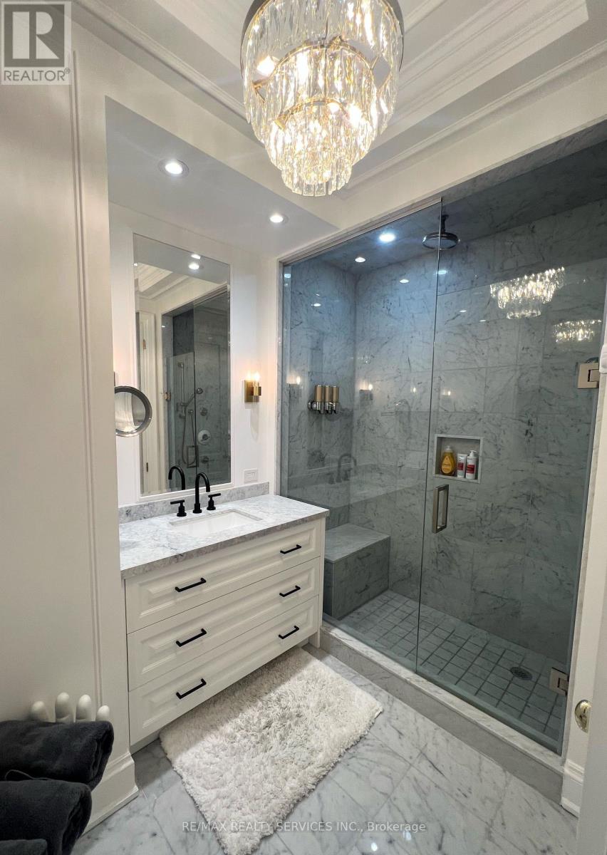 1003 - 111 Forsythe Street, Oakville, Ontario  L6K 3J9 - Photo 11 - W12434333