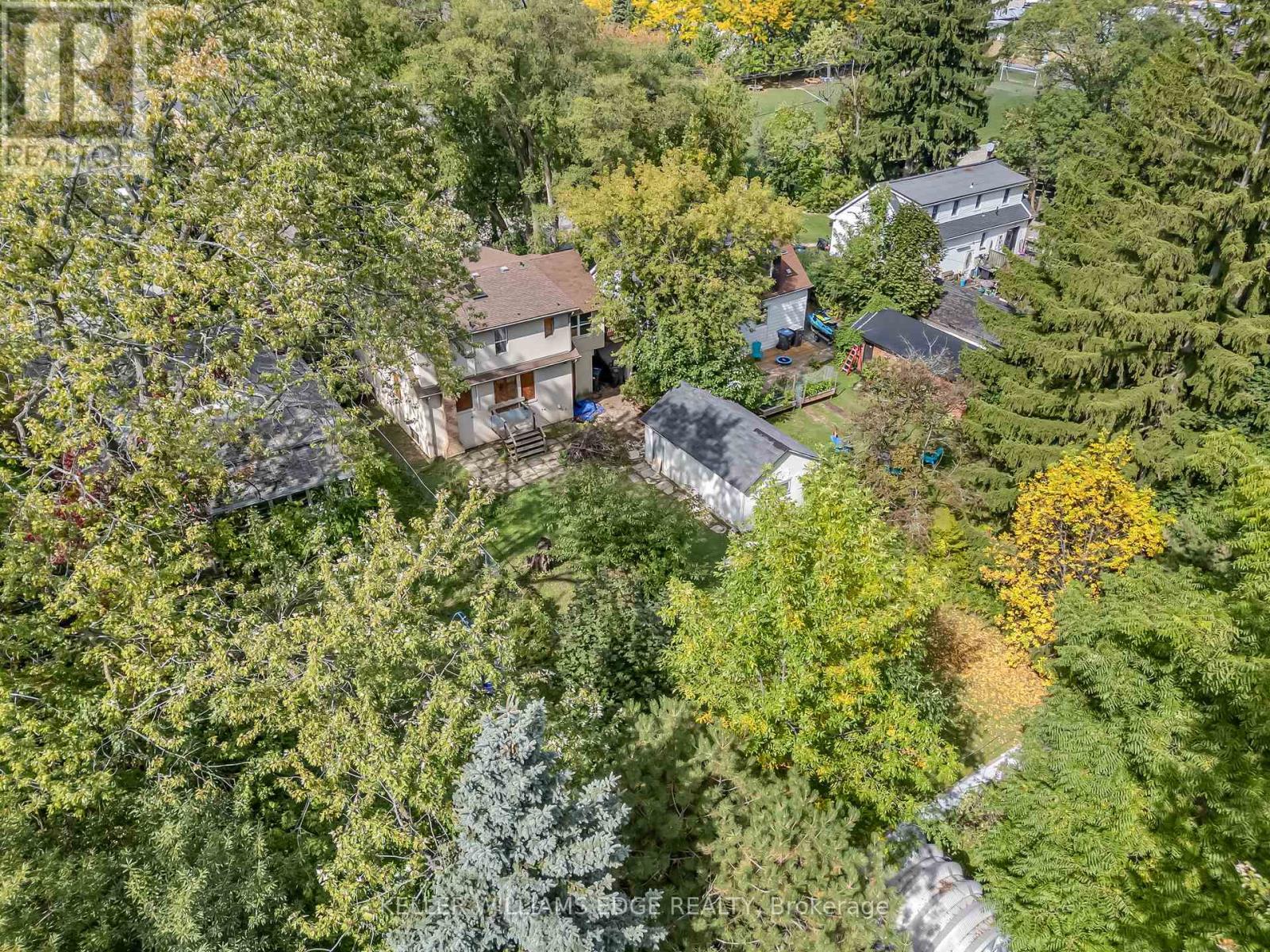 63 Minnewawa Road, Mississauga, Ontario  L5G 1C6 - Photo 24 - W12434339
