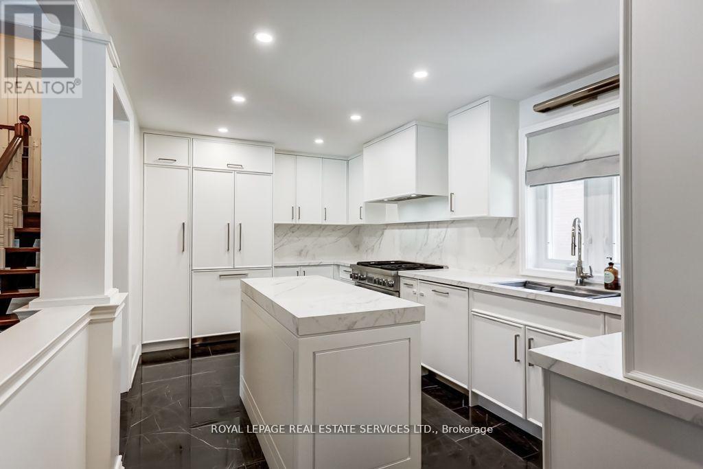 6 Cadman Court, Toronto, Ontario  M9A 4S7 - Photo 13 - W12434343