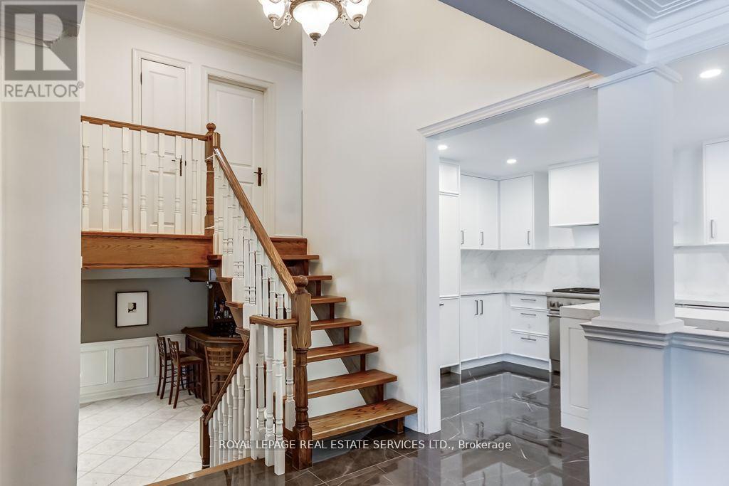 6 Cadman Court, Toronto, Ontario  M9A 4S7 - Photo 16 - W12434343