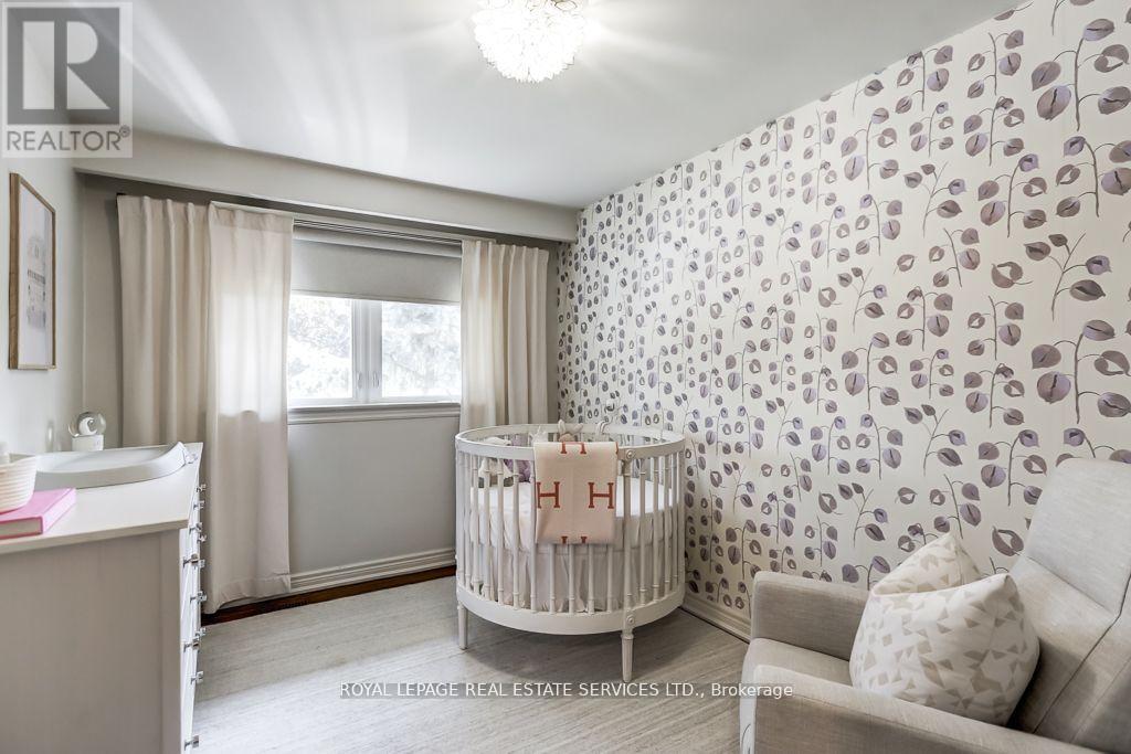 6 Cadman Court, Toronto, Ontario  M9A 4S7 - Photo 23 - W12434343