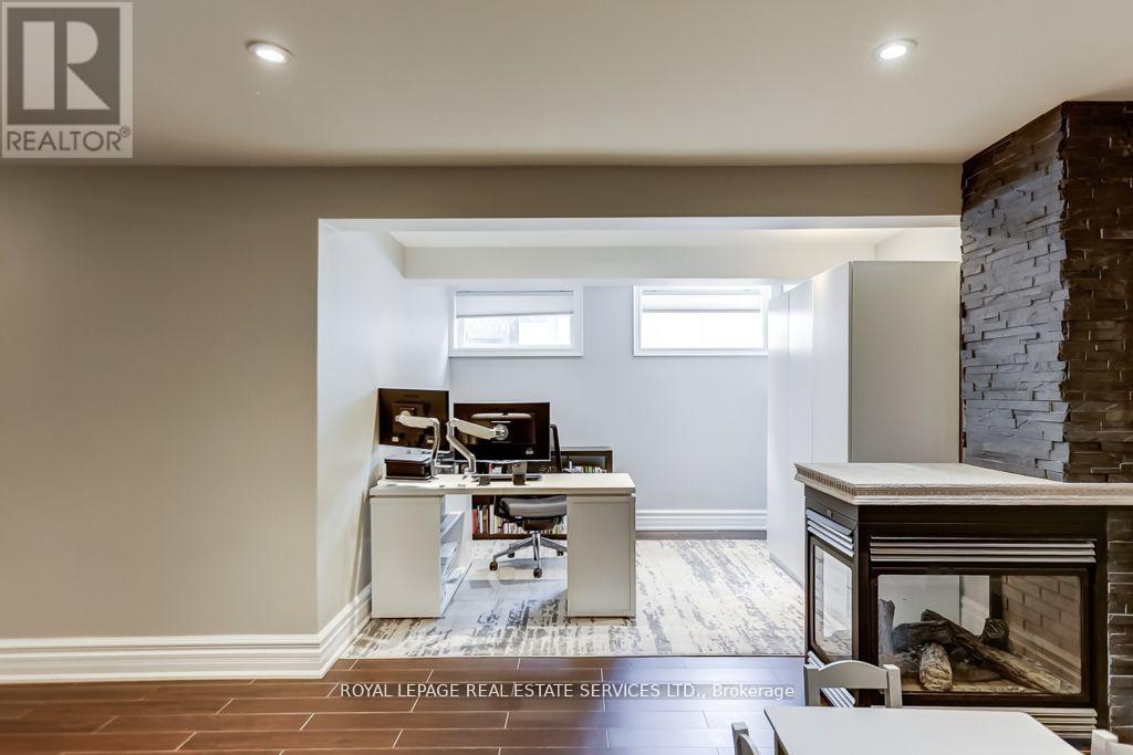 6 Cadman Court, Toronto, Ontario  M9A 4S7 - Photo 32 - W12434343