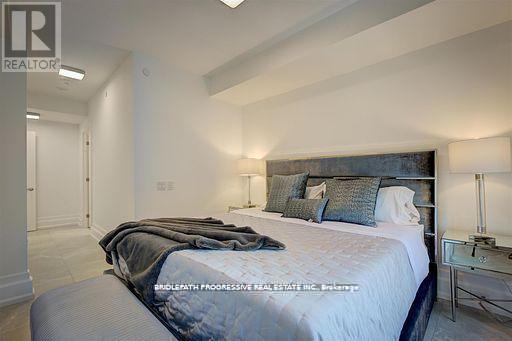 301 - 3 Southvale Drive, Toronto, Ontario  M4G 1G1 - Photo 22 - C12434385