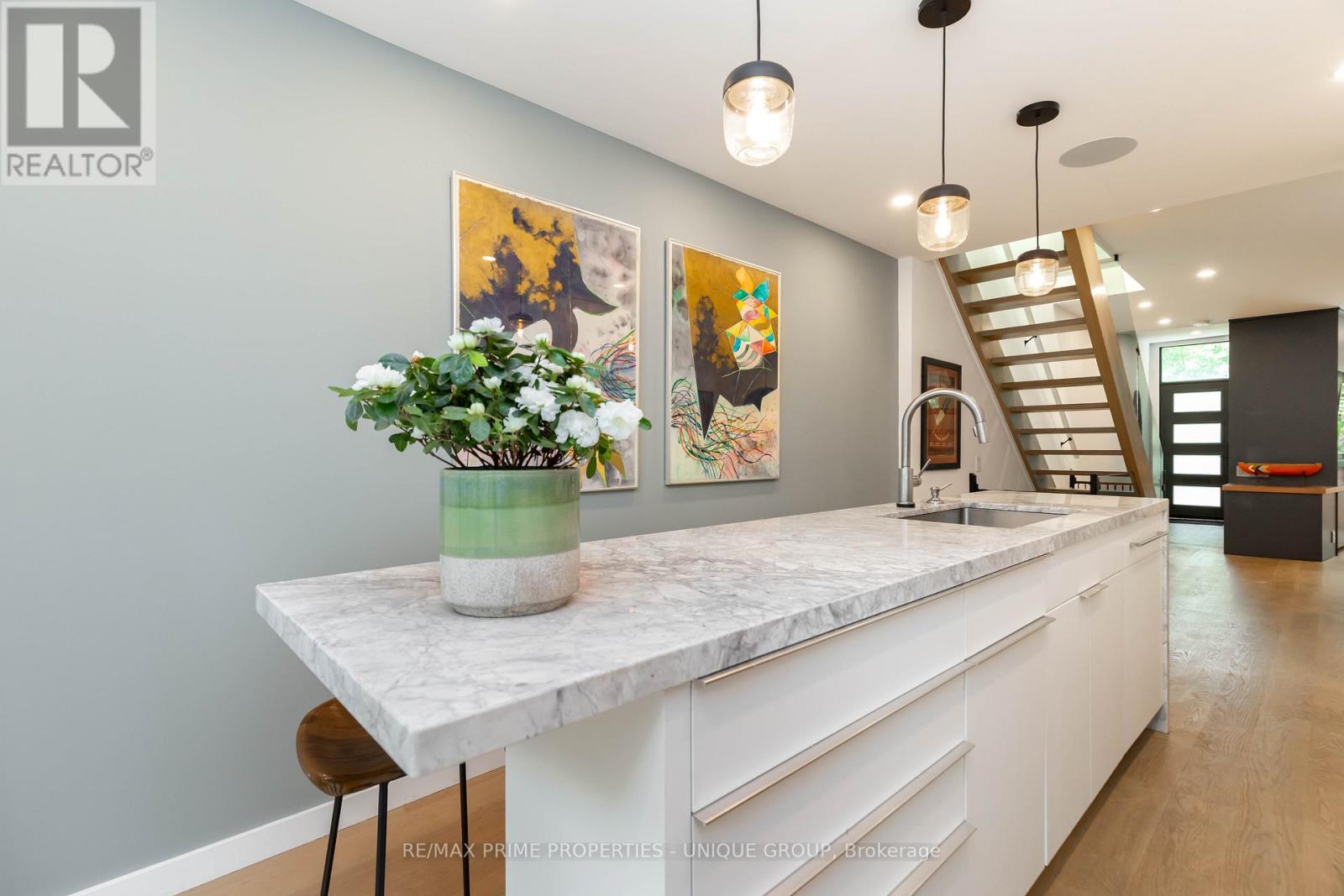 137 Marlborough Place, Toronto, Ontario  M5R 3J5 - Photo 15 - C12434428