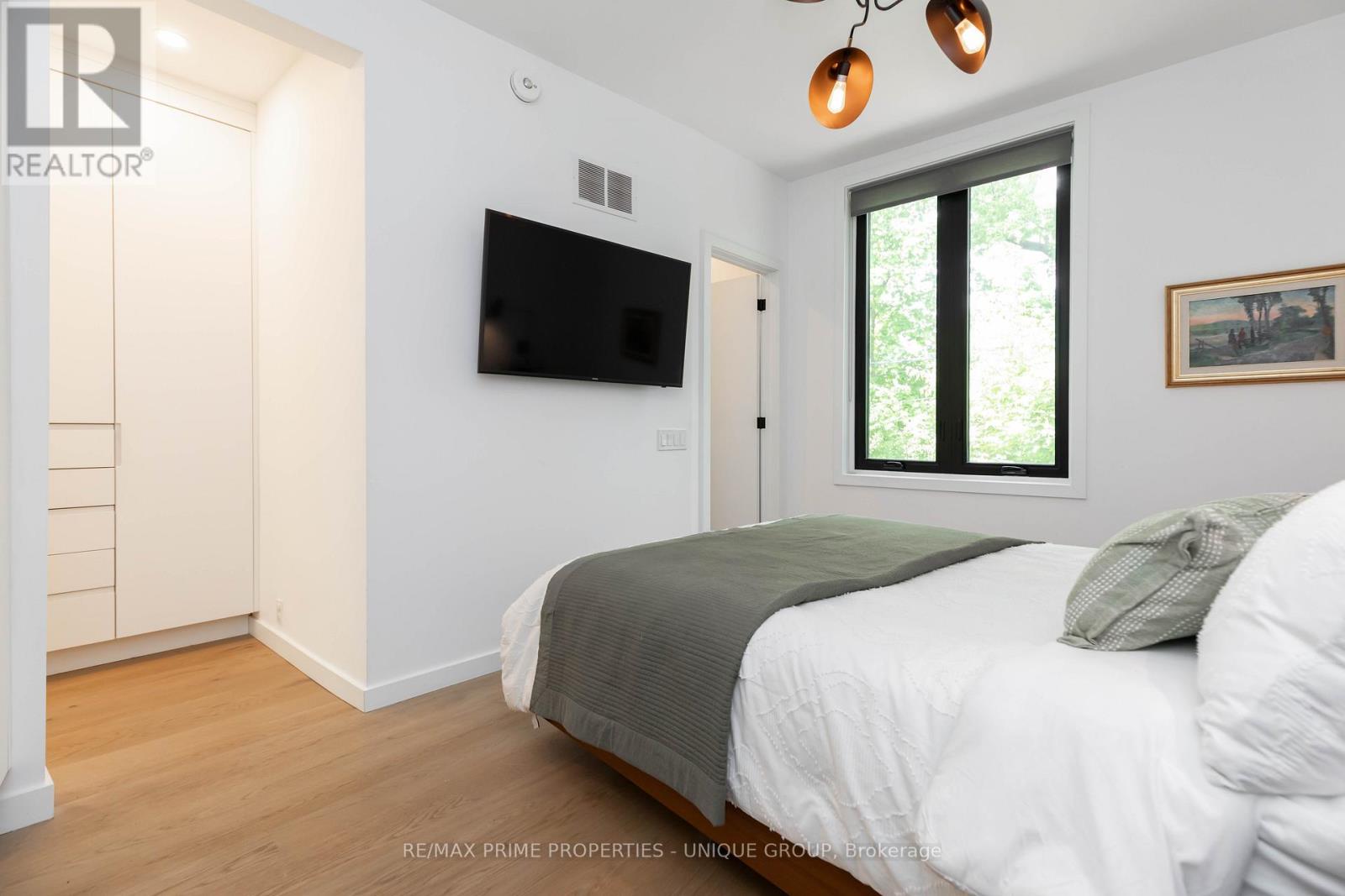 137 Marlborough Place, Toronto, Ontario  M5R 3J5 - Photo 21 - C12434428