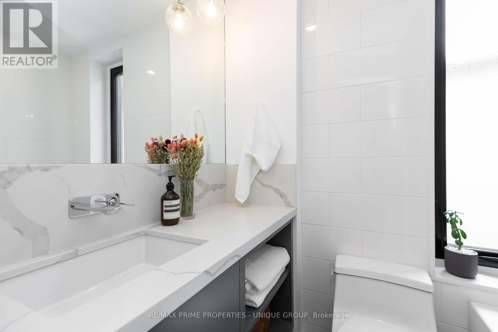 137 Marlborough Place, Toronto, Ontario  M5R 3J5 - Photo 32 - C12434428