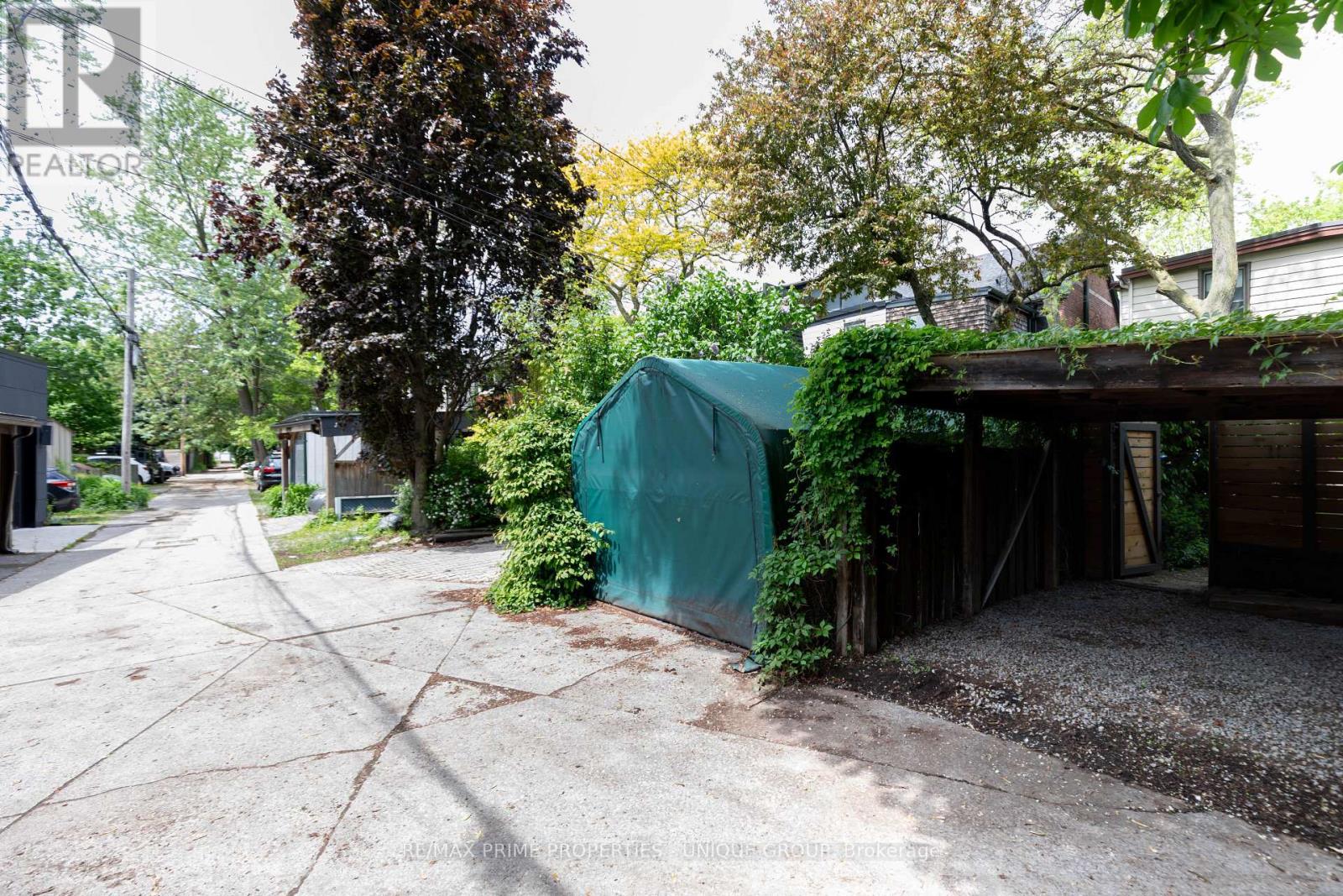 137 Marlborough Place, Toronto, Ontario  M5R 3J5 - Photo 46 - C12434428
