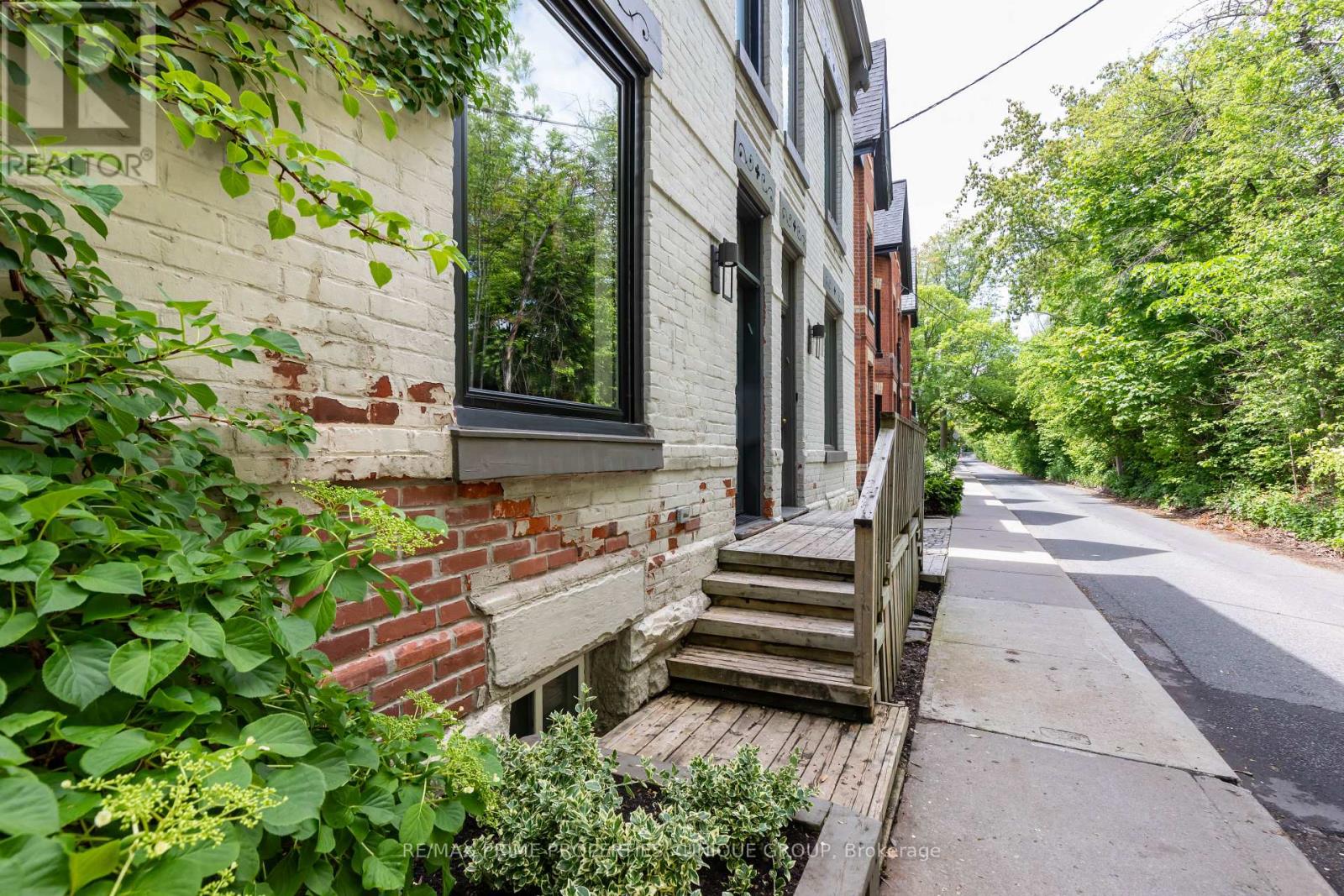 137 Marlborough Place, Toronto, Ontario  M5R 3J5 - Photo 49 - C12434428