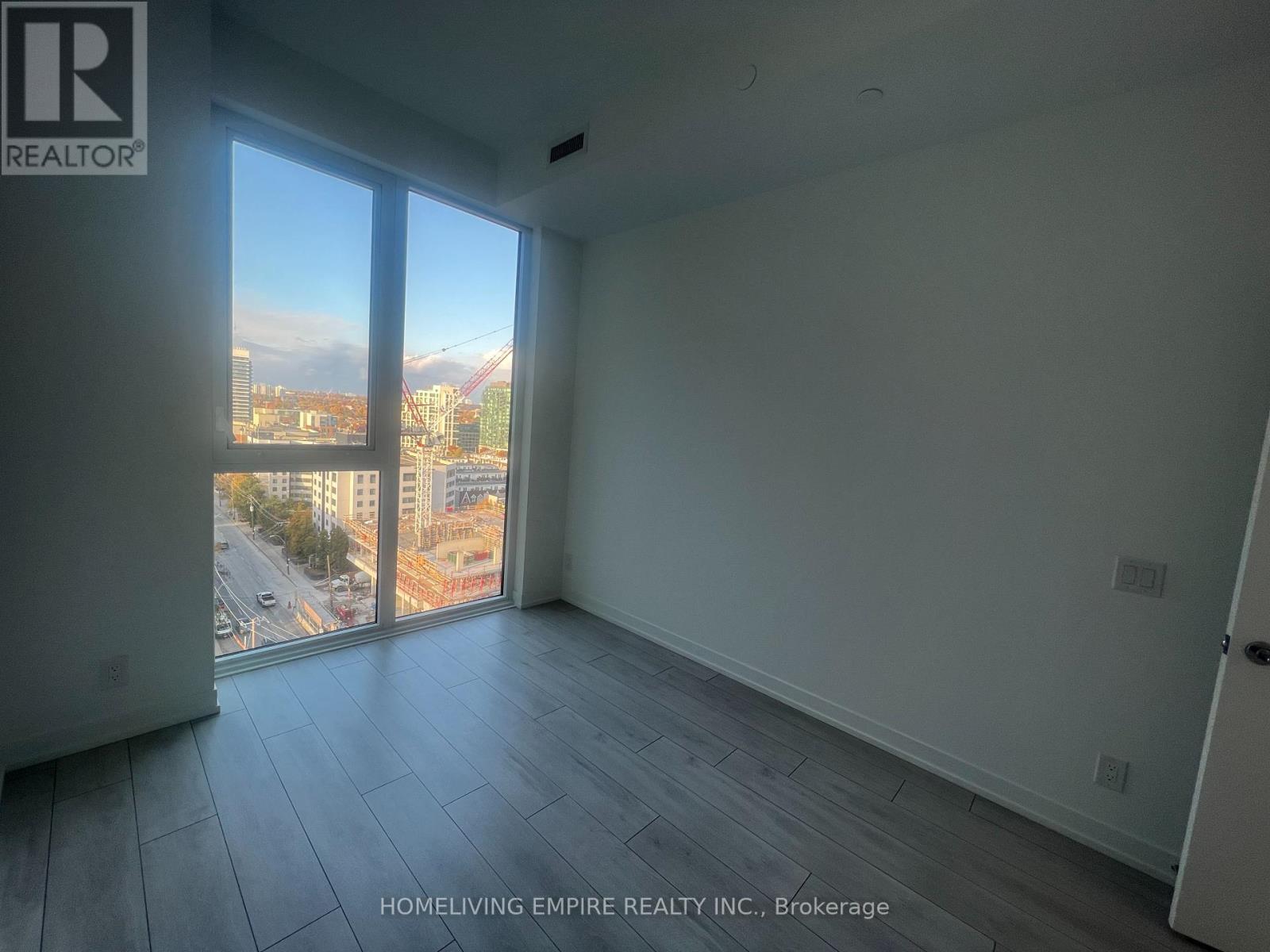 1103 - 270 Dufferin Street, Toronto, Ontario  M6K 1Z6 - Photo 10 - C12434482