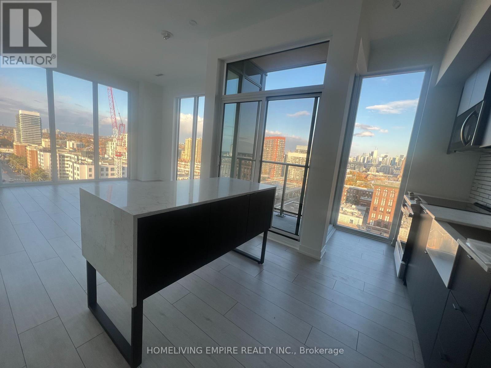 1103 - 270 Dufferin Street, Toronto, Ontario  M6K 1Z6 - Photo 13 - C12434482