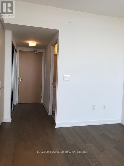 5012 - 11 Wellesley Street, Toronto, Ontario  M4Y 0G4 - Photo 14 - C12434523