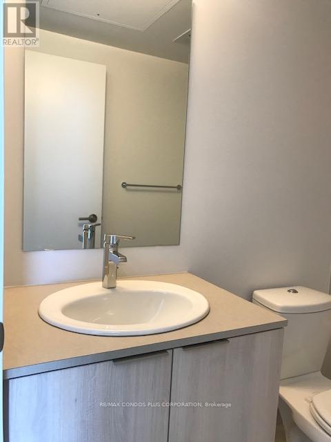 5012 - 11 Wellesley Street, Toronto, Ontario  M4Y 0G4 - Photo 19 - C12434523