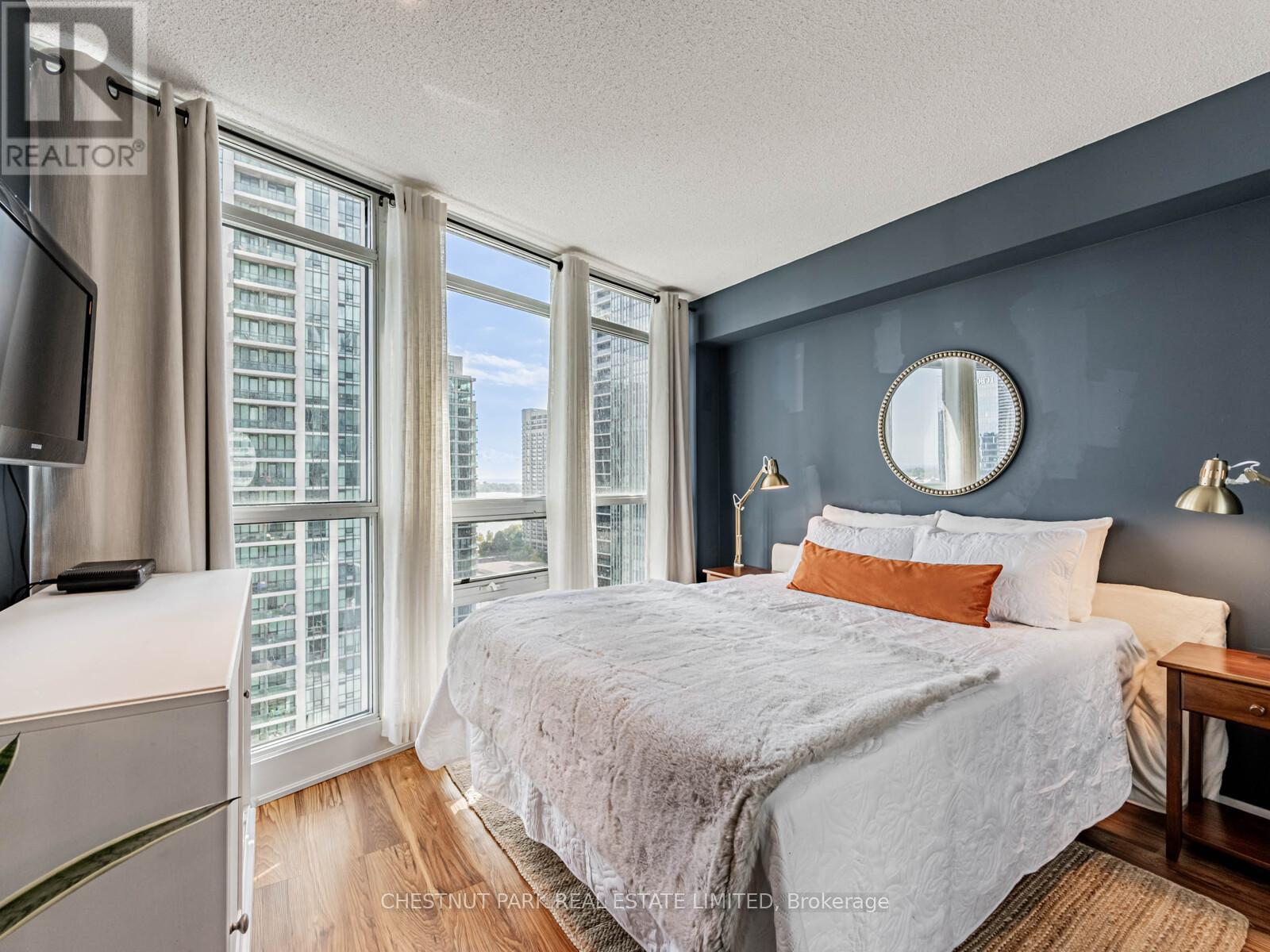 2211 - 18 Yonge Street, Toronto, Ontario  M5E 1Z8 - Photo 23 - C12434529