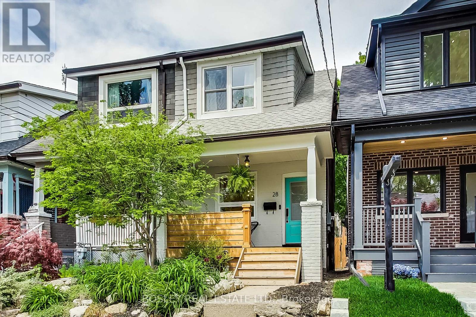 28 MOUNTALAN AVENUE, Toronto, Ontario
