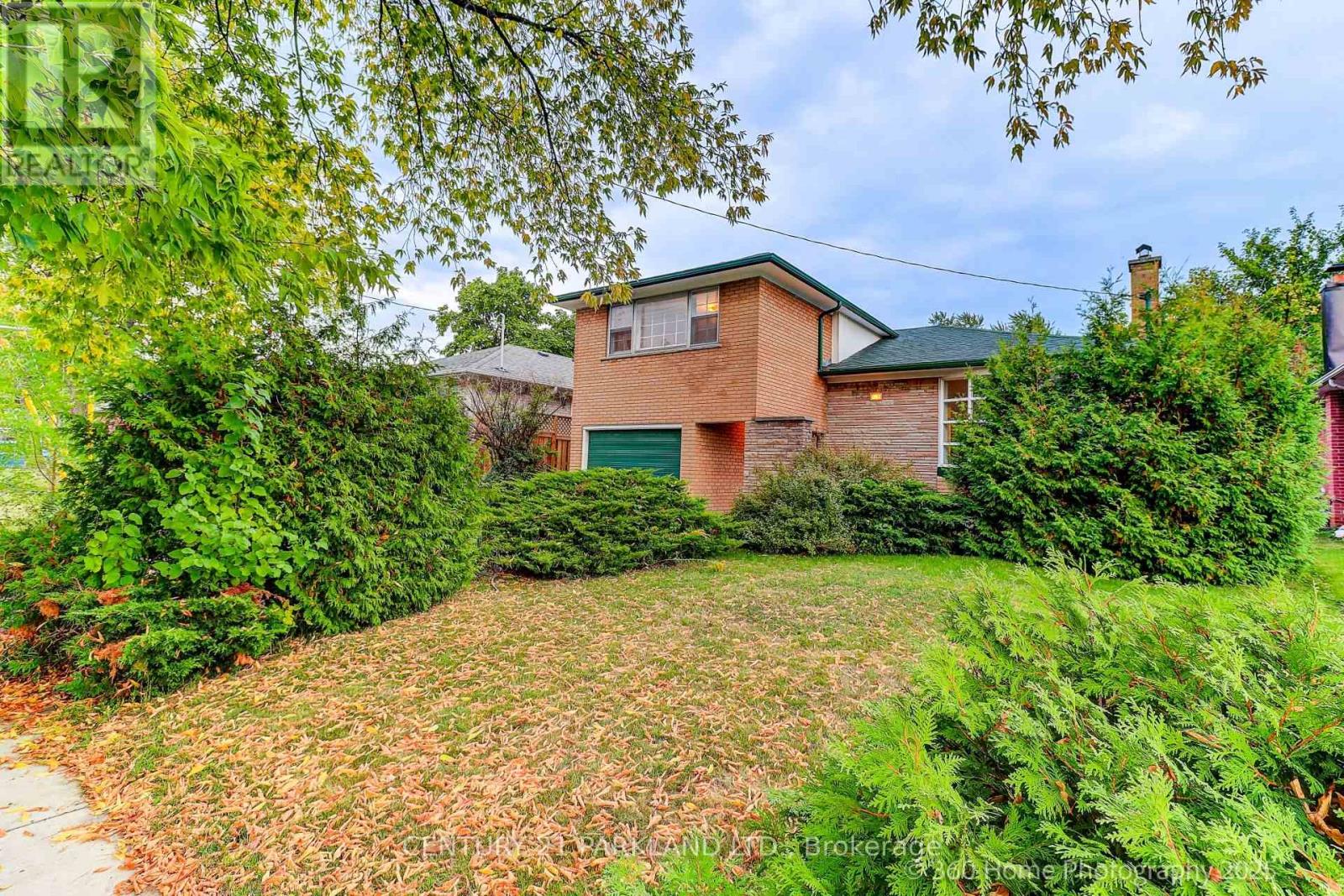 197 BRIMORTON DRIVE, Toronto, Ontario