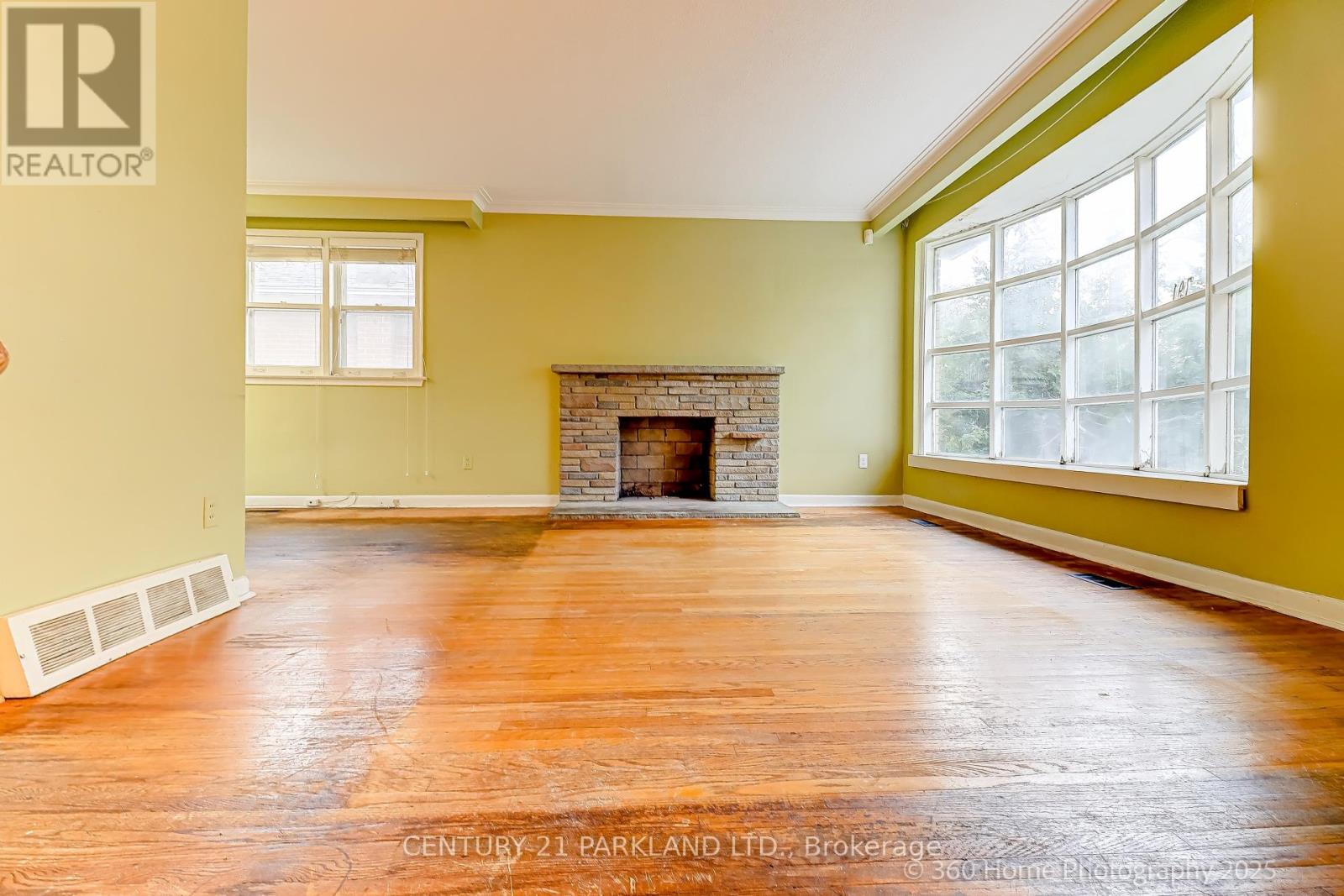 197 Brimorton Drive, Toronto, Ontario  M1H 2C4 - Photo 2 - E12434487