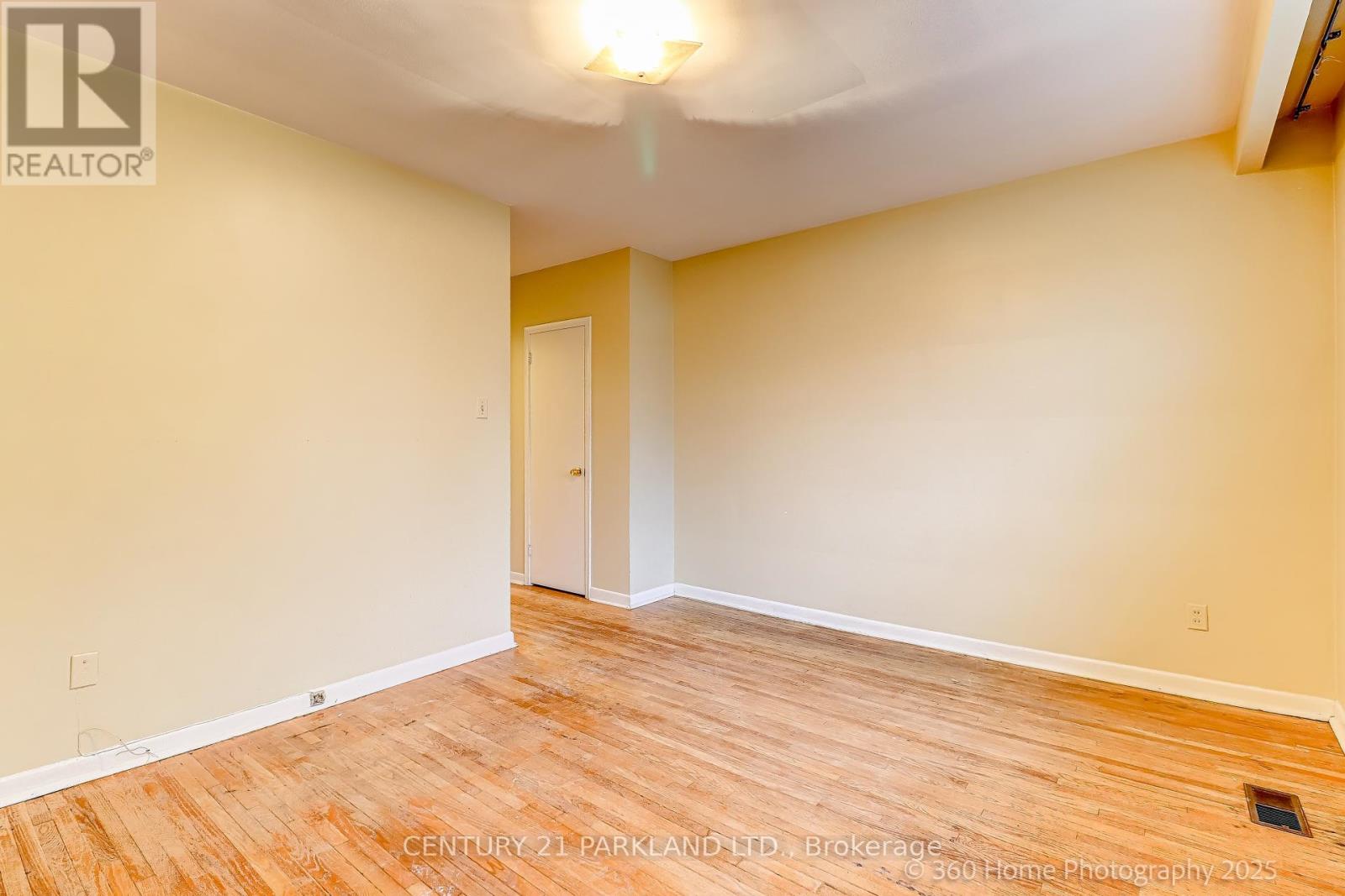 197 Brimorton Drive, Toronto, Ontario  M1H 2C4 - Photo 5 - E12434487