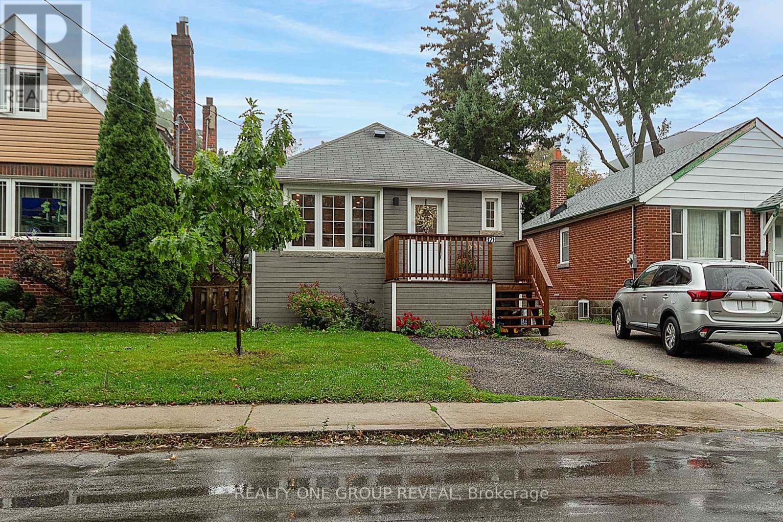 171 MCINTOSH STREET, Toronto, Ontario