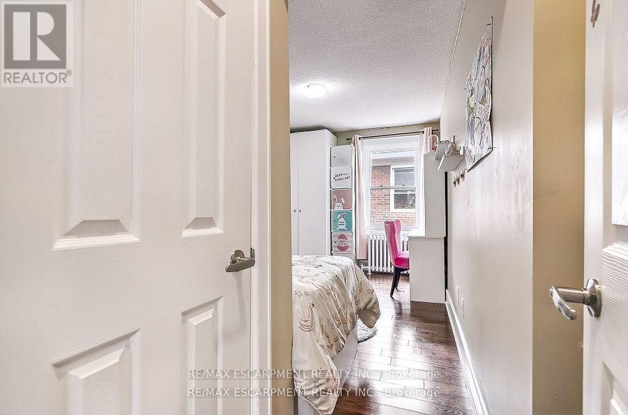 14 - 25 Mountwood Drive, Hamilton, Ontario  L8N 2G8 - Photo 20 - X12434332