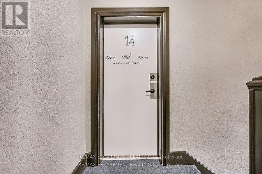 14 - 25 Mountwood Drive, Hamilton, Ontario  L8N 2G8 - Photo 5 - X12434332