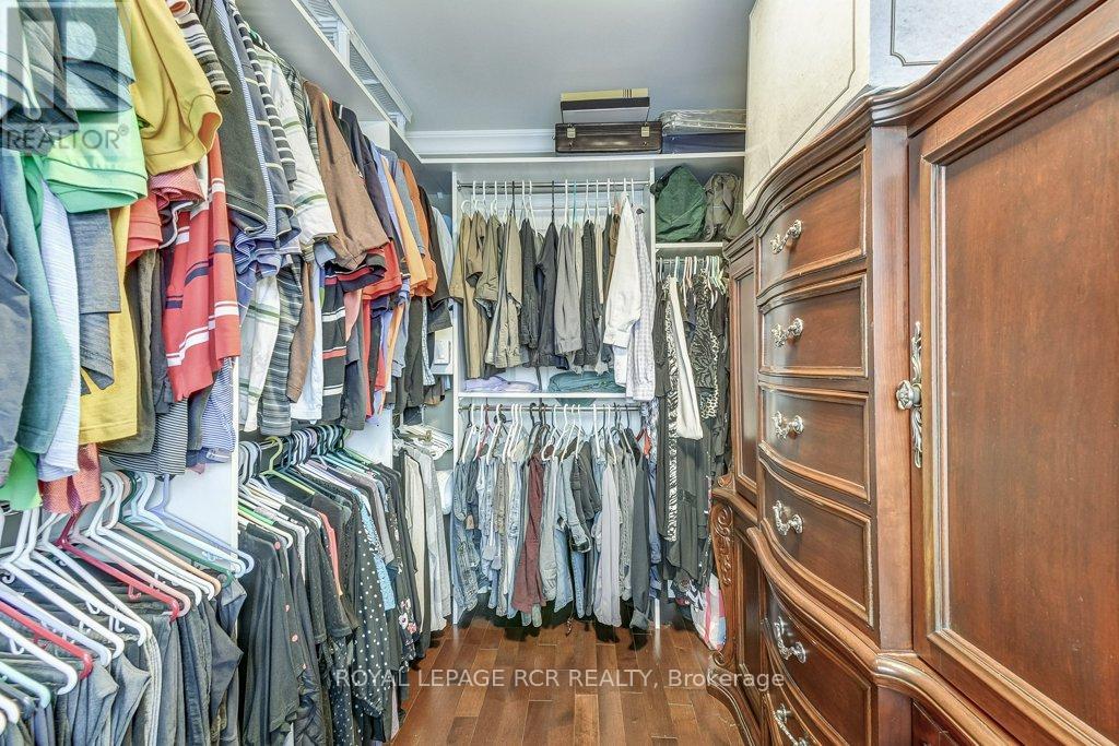 199 King Street, East Gwillimbury, Ontario  L0G 1M0 - Photo 18 - N12434434