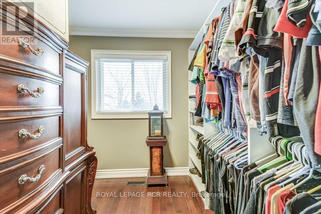 199 King Street, East Gwillimbury, Ontario  L0G 1M0 - Photo 19 - N12434434