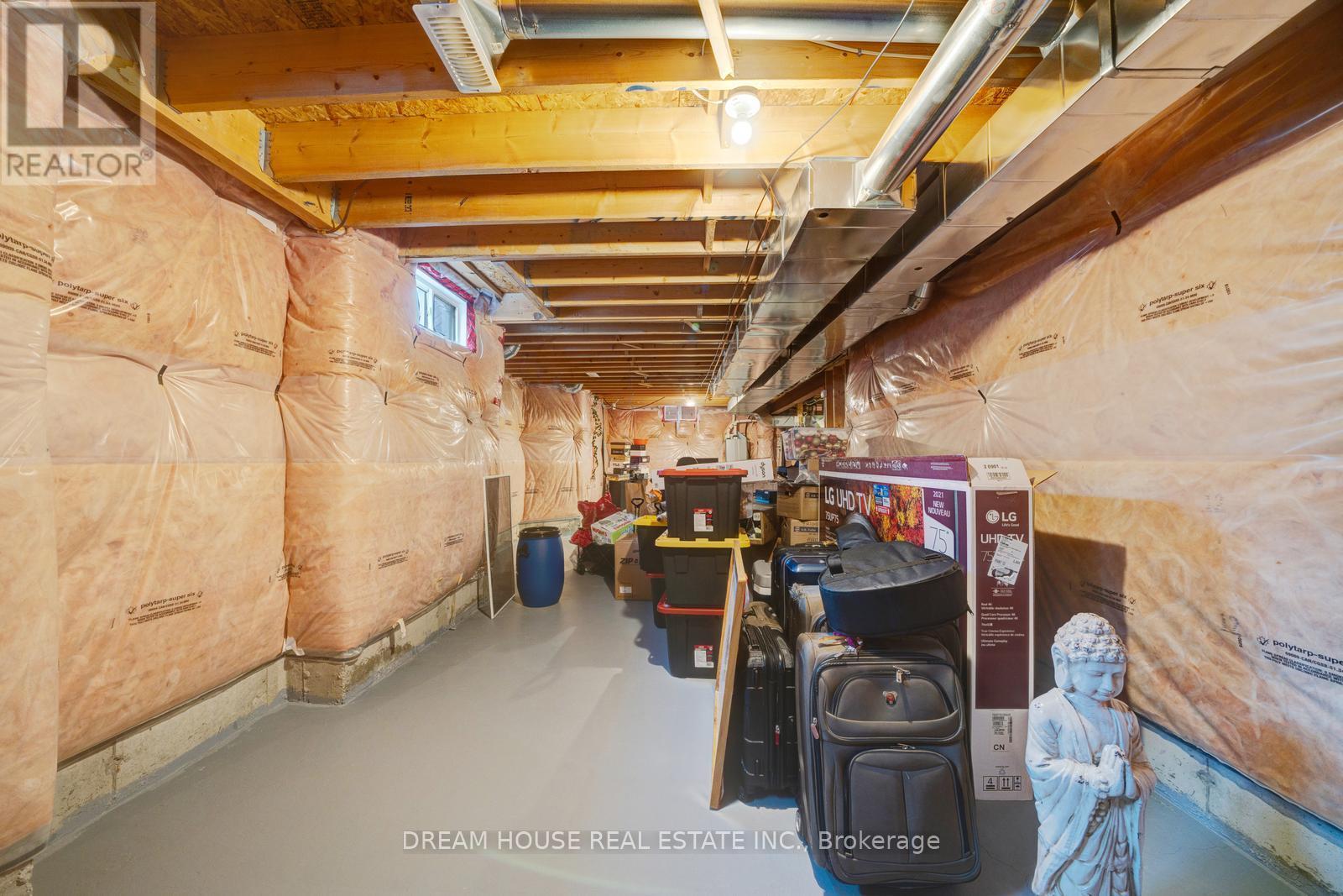 20 Heather Drive, Richmond Hill, Ontario  L4E 0N3 - Photo 42 - N12434435